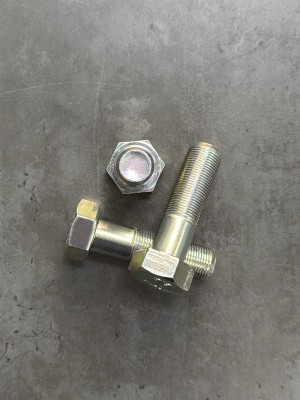 Болт М20х70х1,5  фаркопа
