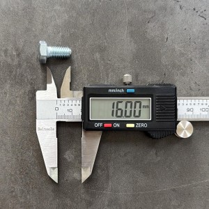 Болт М8х16х1,25 ГОСТ 7798-70 класс прочности 8.8 оцинкованный