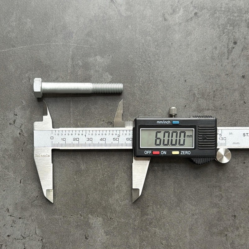 Болт М8х60х1,25 ГОСТ 7798-70 класс прочности 8.8 оцинкованный