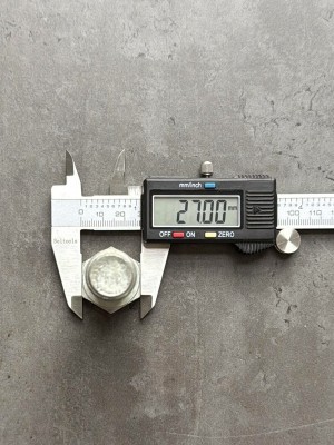 Болт М18х50х1,5 1/42717/21