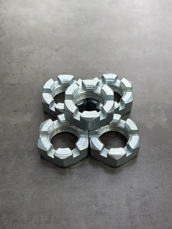 Гайка корончатая, прорезная низкая М27х2 ГОСТ 5933-73, класс прочности 8