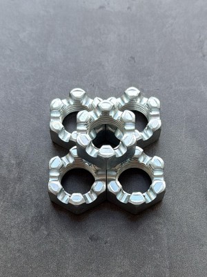 Гайка корончатая, прорезная низкая М20 ГОСТ 5933-73 класс прочности 8