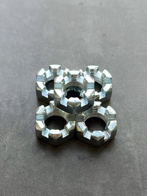 Гайка корончатая, прорезная низкая М16х1,5 ГОСТ 5919-73 класс прочности 10, покрытие цинк